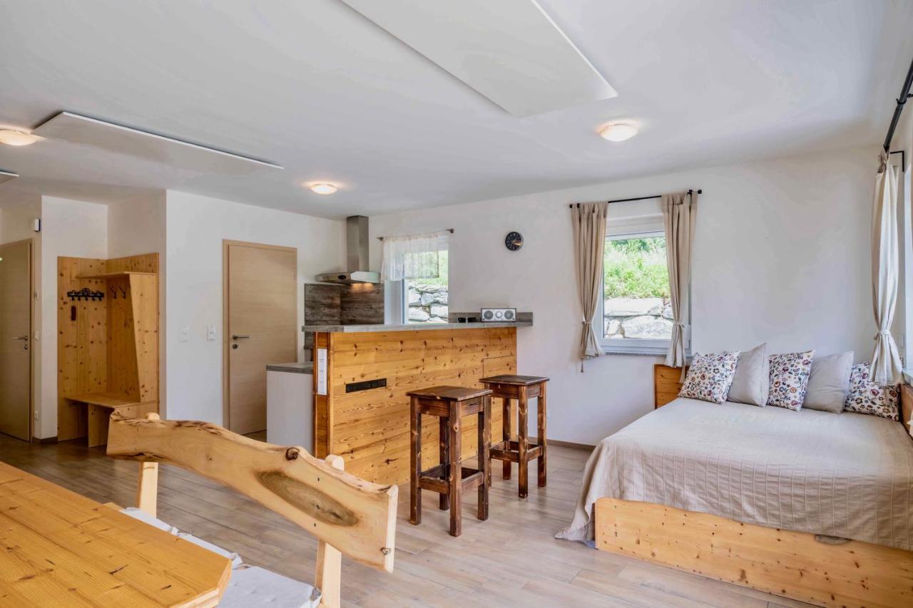 1Schoenes Ferienhaus Im Sonnigen Kaernten Döbriach Eksteriør bilde